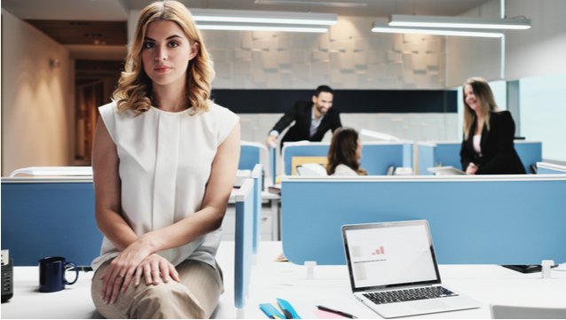 Fin de contrat, je suis radioactive woman