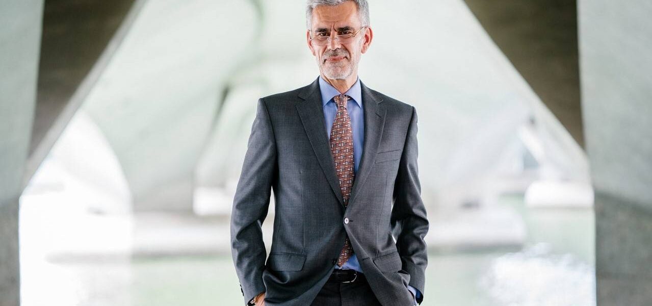 L’effroyable discours de présentation